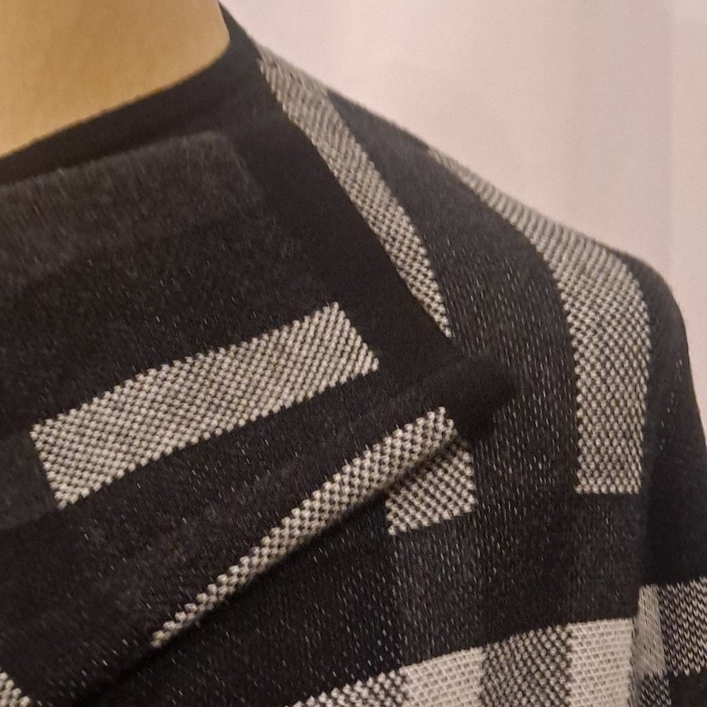 Anne Klien Sweater - image 4